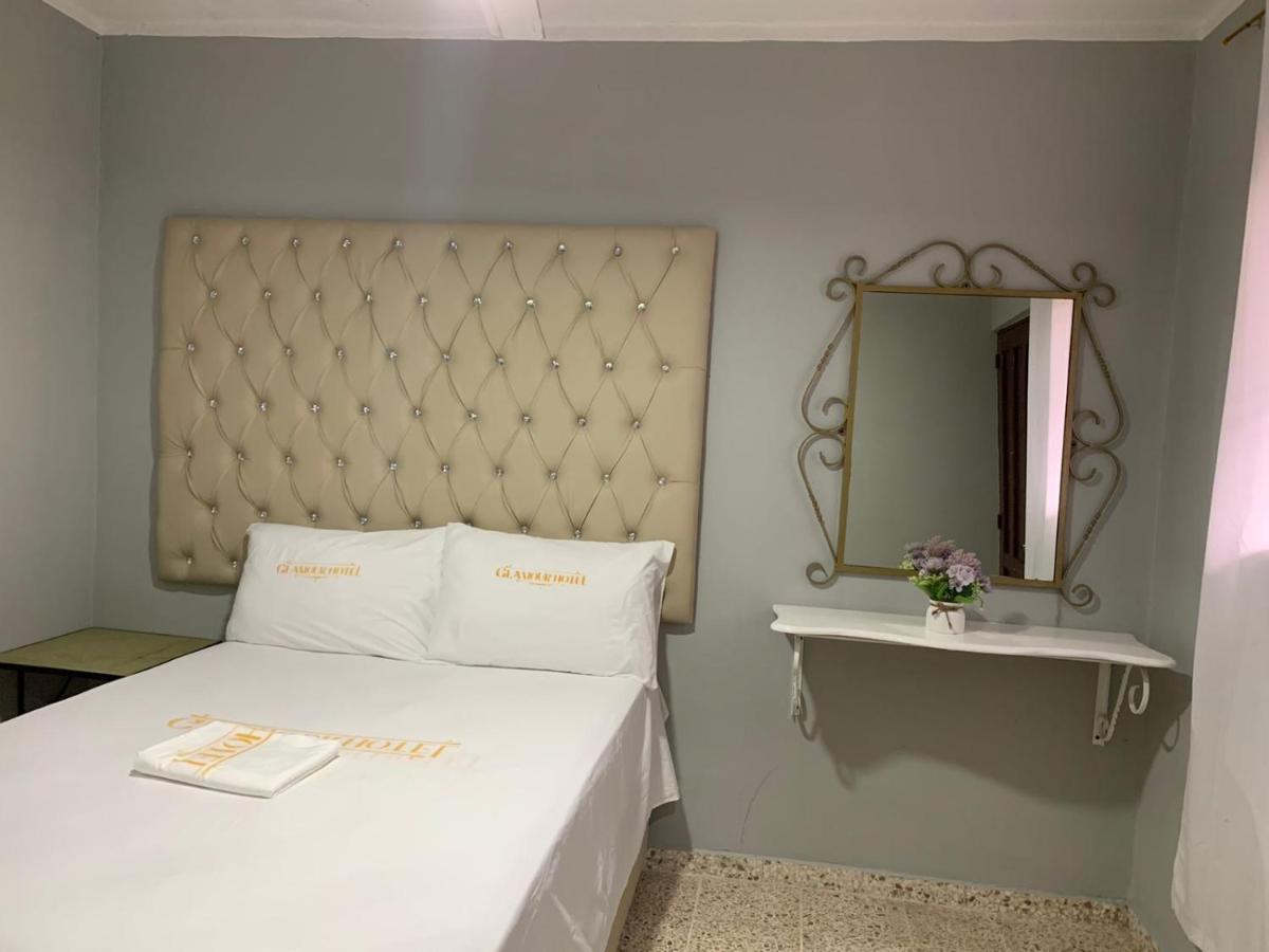 Glamour Hotel La Romana Bagian luar foto
