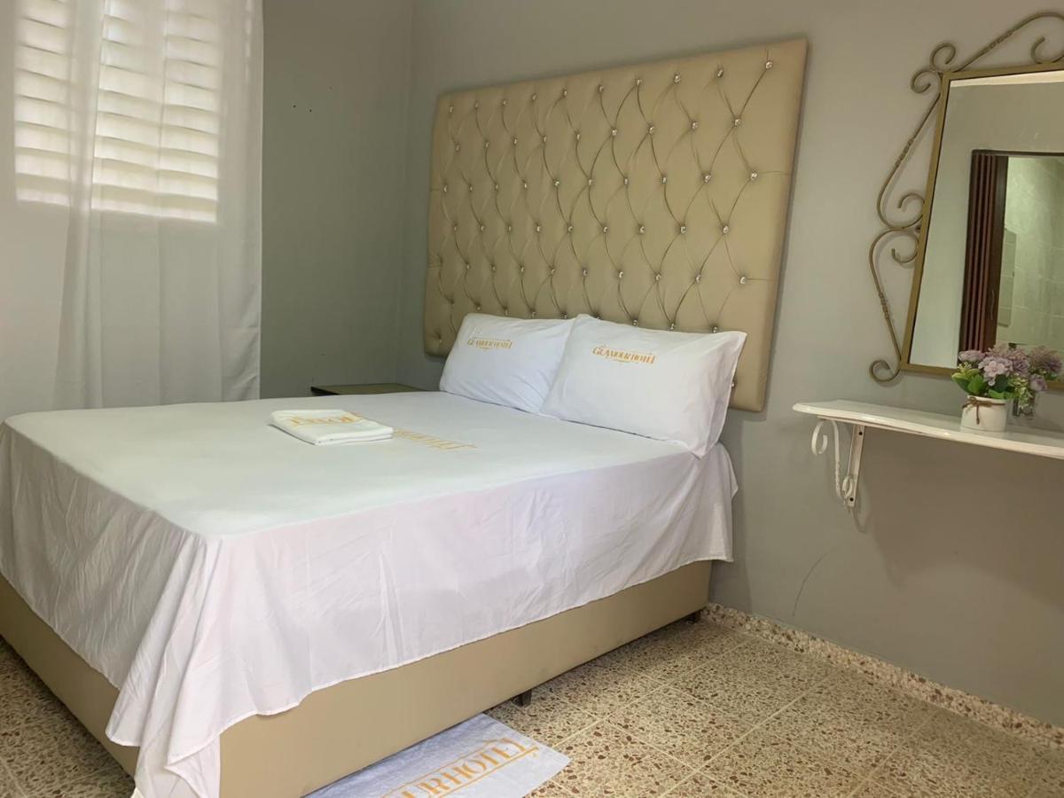 Glamour Hotel La Romana Bagian luar foto