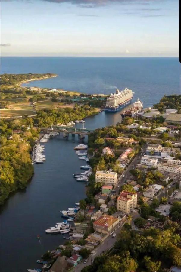 Glamour Hotel La Romana Bagian luar foto